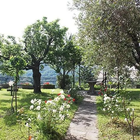 Casa Nel Sulle Colline Di Lavagna 빌라