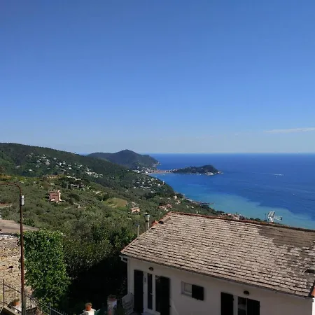 Casa Nel Sulle Colline Di Lavagna